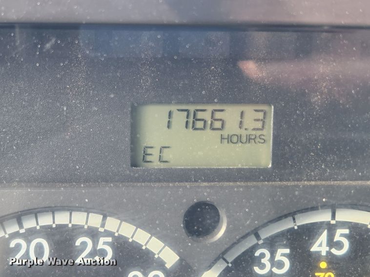 image for item KT9400 2007 Sterling L8500  crane truck