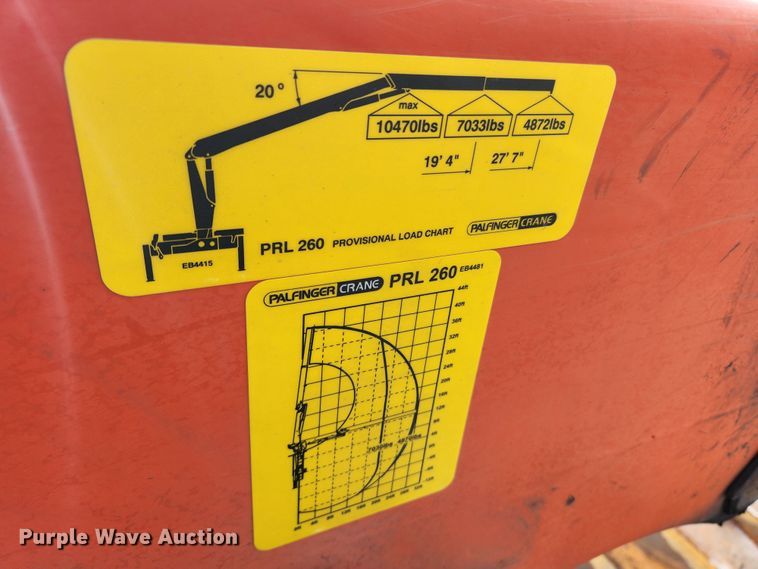 image for item KT9400 2007 Sterling L8500  crane truck