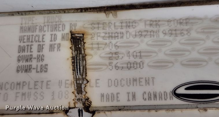 image for item KT9400 2007 Sterling L8500  crane truck