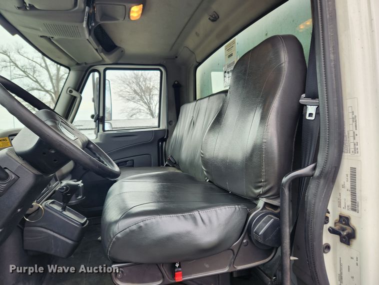 image for item KT9408 2014 International DuraStar 4300  box truck