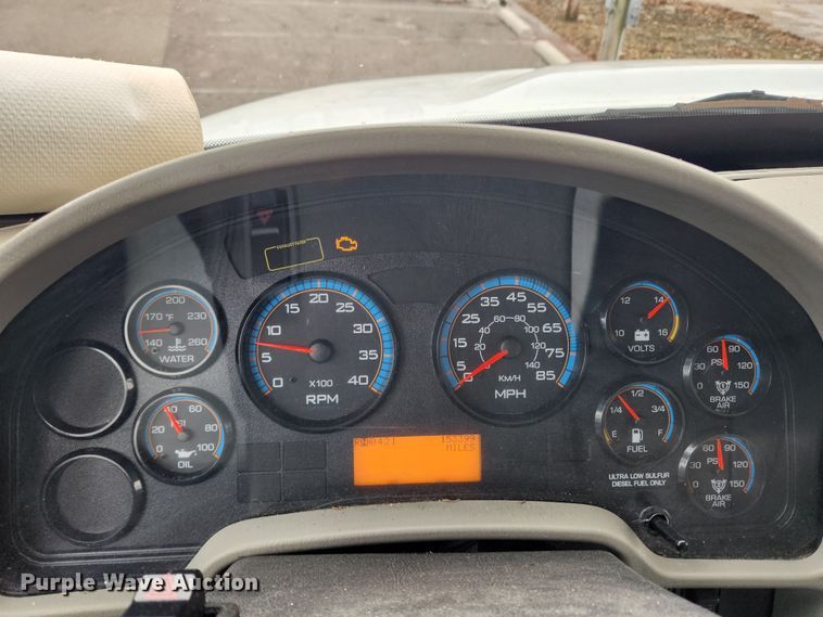 image for item KT9408 2014 International DuraStar 4300  box truck