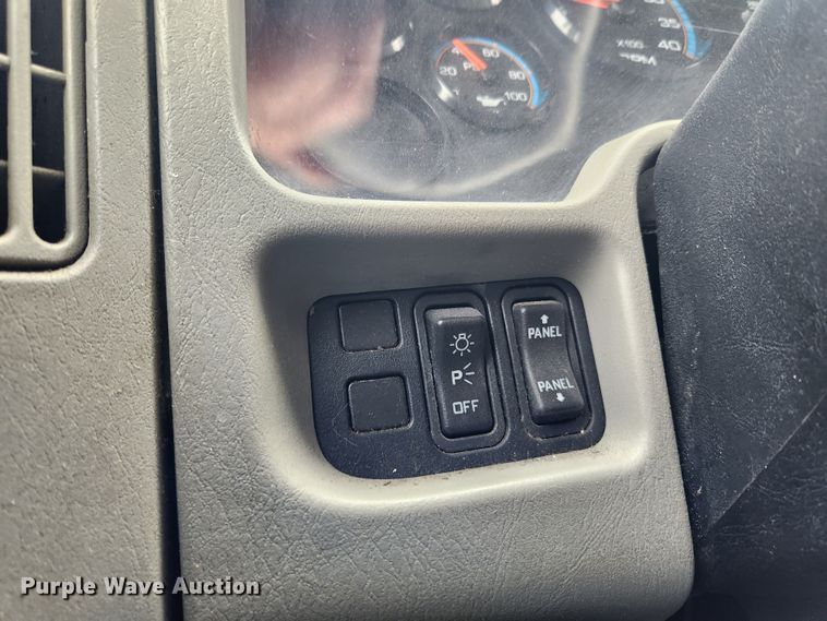 image for item KT9408 2014 International DuraStar 4300  box truck