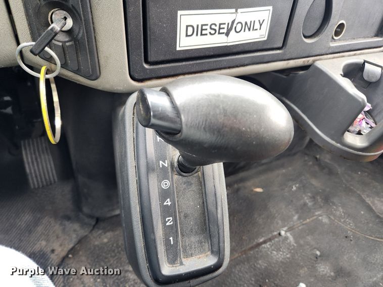 image for item KT9408 2014 International DuraStar 4300  box truck