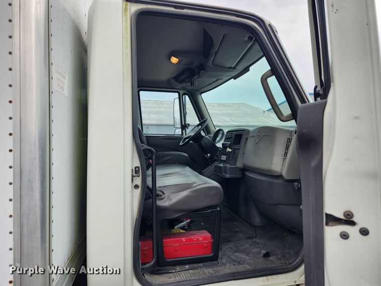 image for item KT9408 2014 International DuraStar 4300  box truck