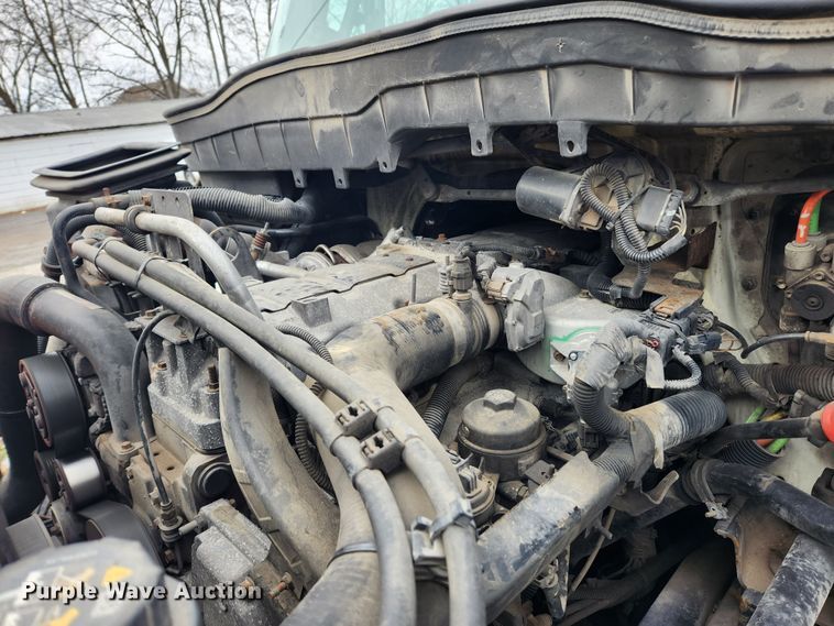 image for item KT9408 2014 International DuraStar 4300  box truck