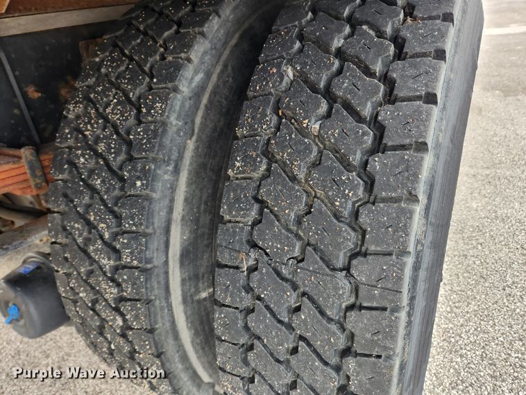 image for item KT9408 2014 International DuraStar 4300  box truck