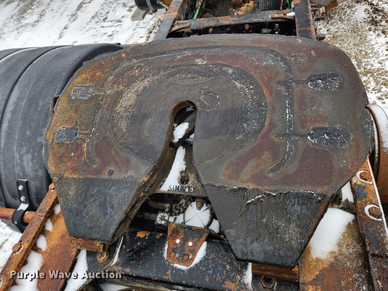 image for item KT9412 2007 Sterling A9500  semi truck