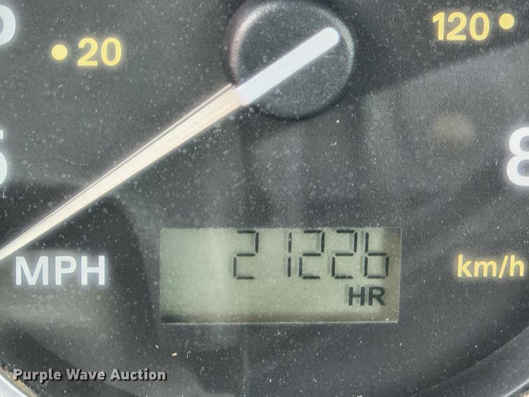 image for item KT9412 2007 Sterling A9500  semi truck