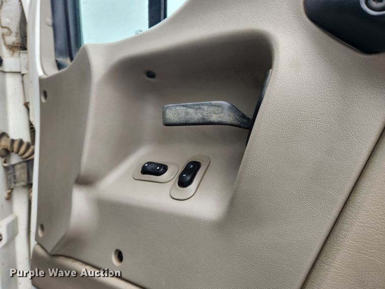 image for item KT9412 2007 Sterling A9500  semi truck