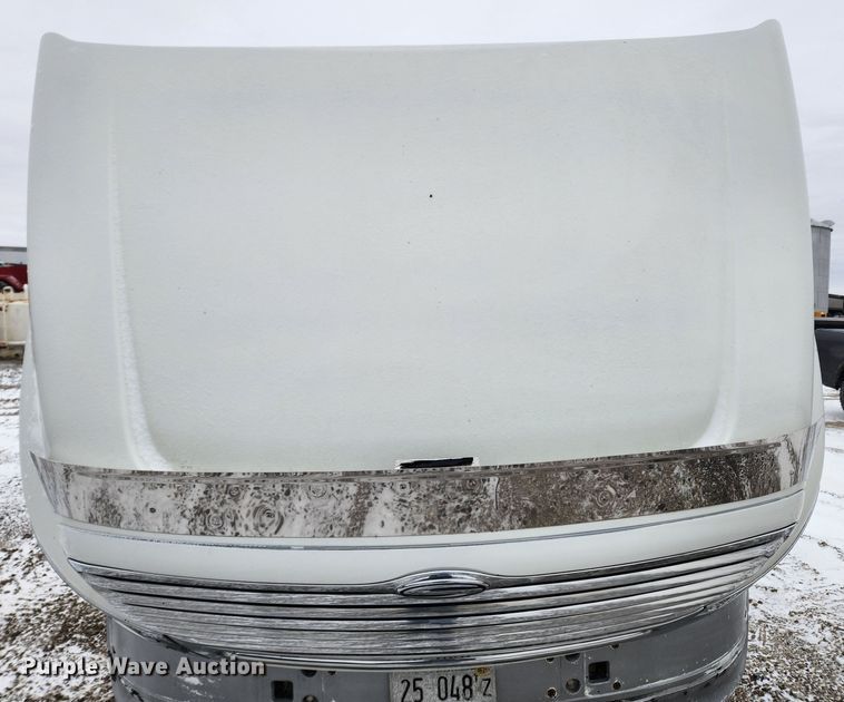 image for item KT9412 2007 Sterling A9500  semi truck