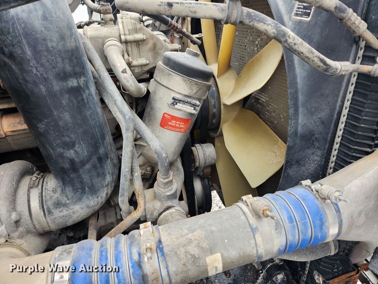 image for item KT9412 2007 Sterling A9500  semi truck