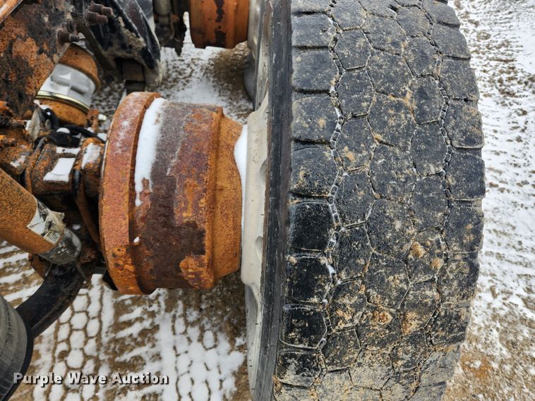 image for item KT9412 2007 Sterling A9500  semi truck