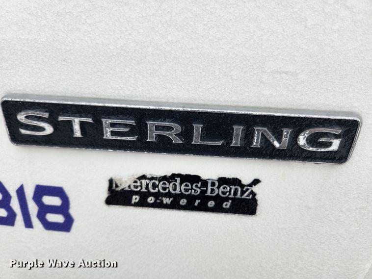 image for item KT9412 2007 Sterling A9500  semi truck