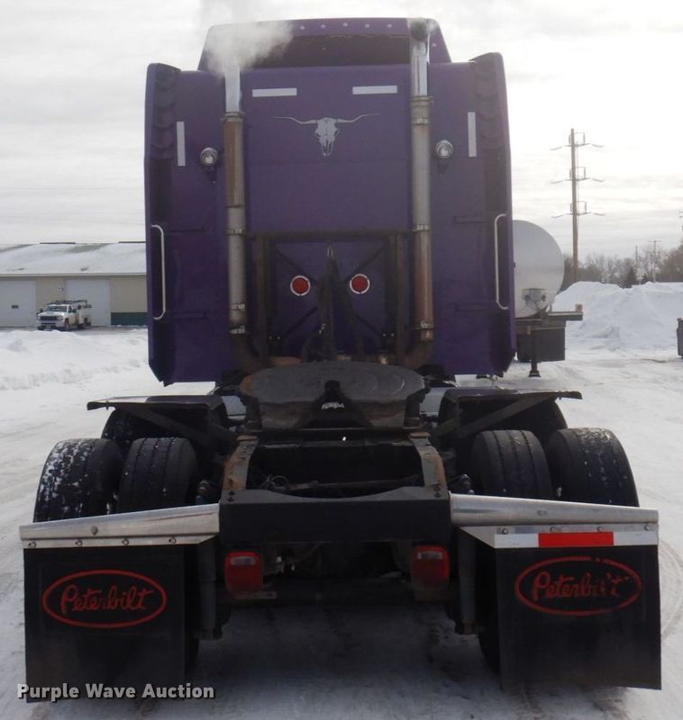 image for item KU9727 2012 Peterbilt 386  semi truck