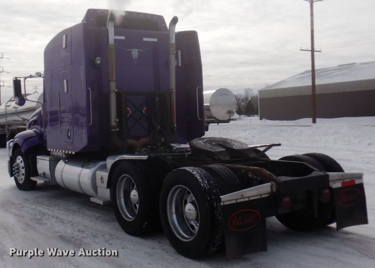 image for item KU9727 2012 Peterbilt 386  semi truck