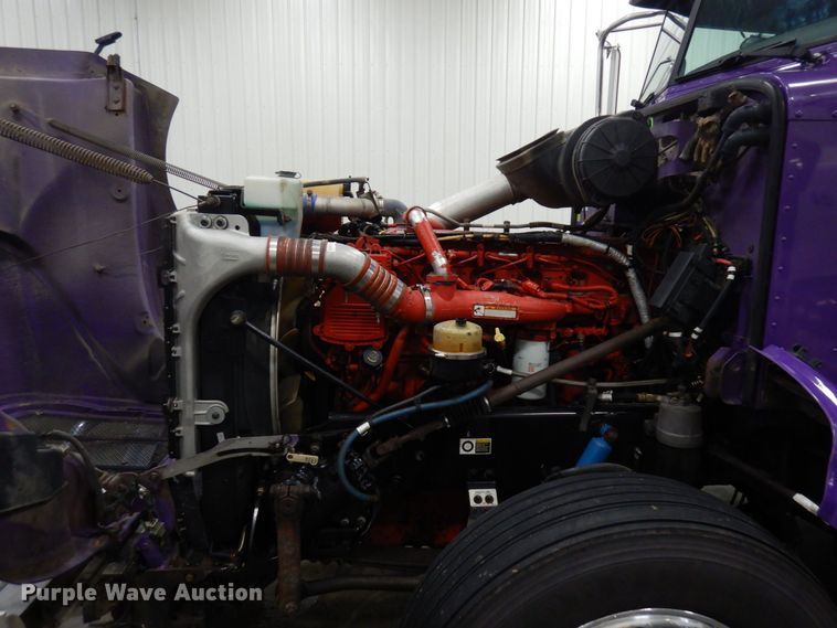 image for item KU9727 2012 Peterbilt 386  semi truck