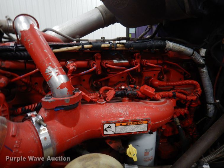 image for item KU9727 2012 Peterbilt 386  semi truck