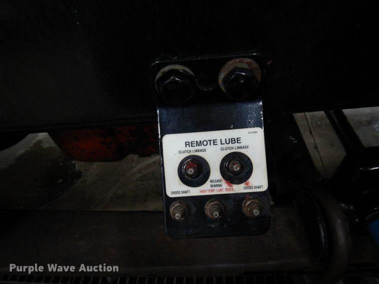 image for item KU9727 2012 Peterbilt 386  semi truck