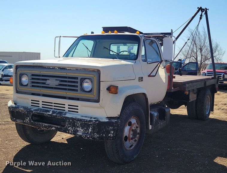 image for item LG9516 1980 Chevrolet  winch truck