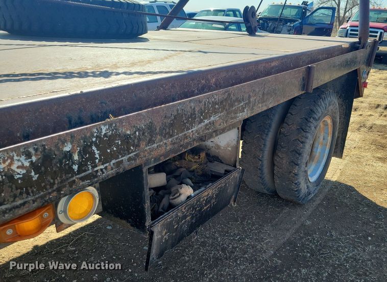 image for item LG9516 1980 Chevrolet  winch truck