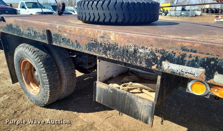 image for item LG9516 1980 Chevrolet  winch truck