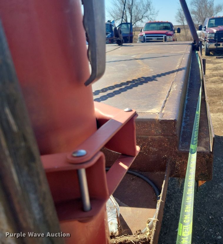 image for item LG9516 1980 Chevrolet  winch truck