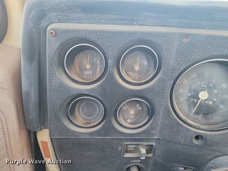 image for item LG9516 1980 Chevrolet  winch truck