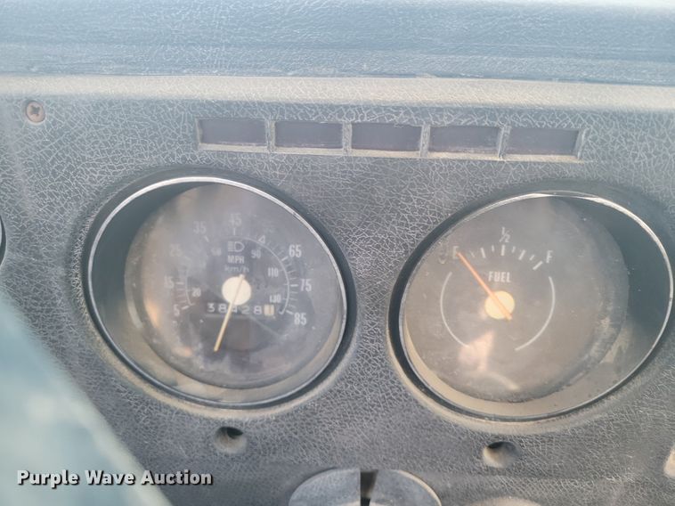 image for item LG9516 1980 Chevrolet  winch truck