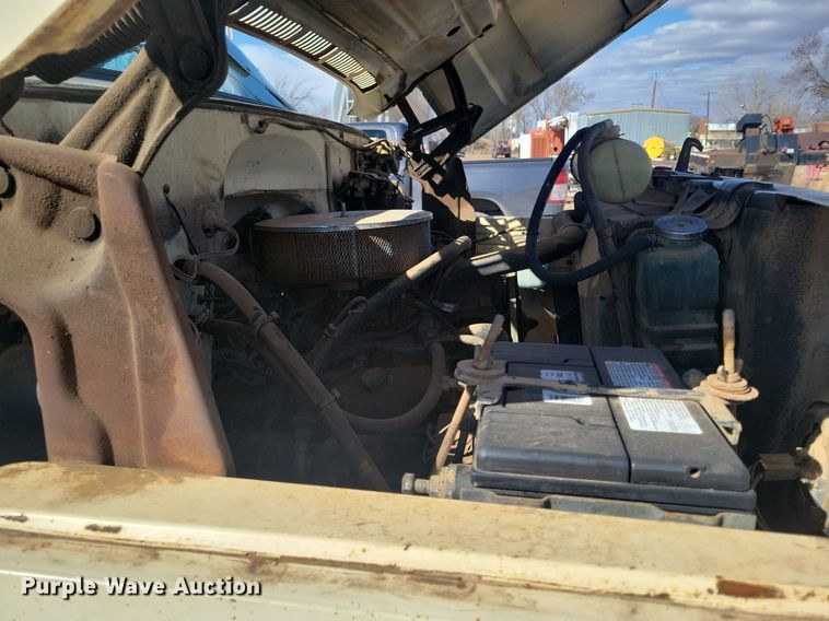 image for item LG9516 1980 Chevrolet  winch truck