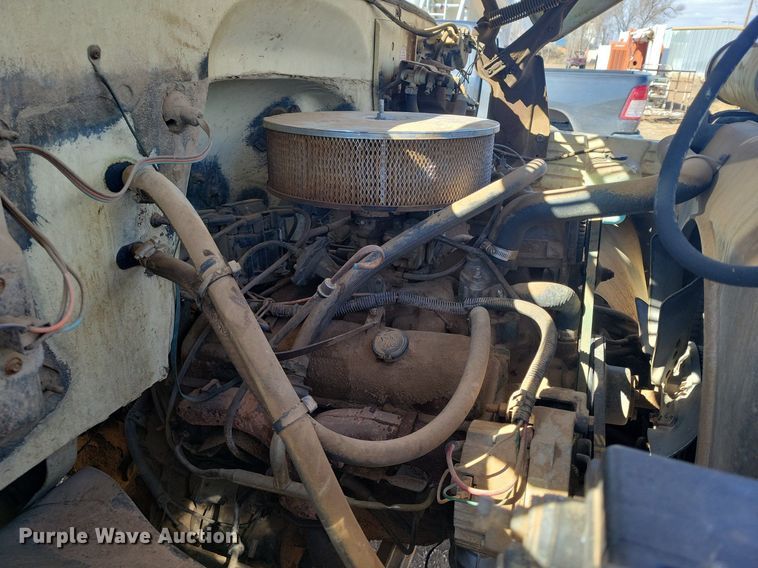 image for item LG9516 1980 Chevrolet  winch truck