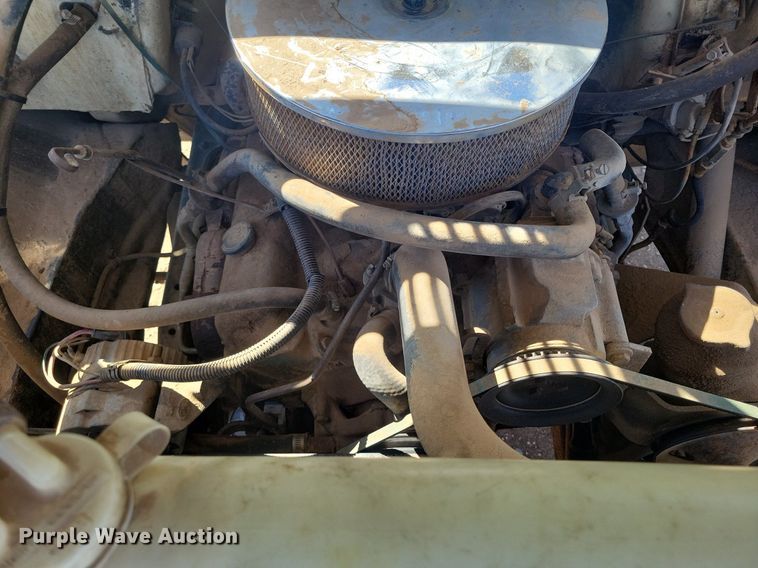 image for item LG9516 1980 Chevrolet  winch truck