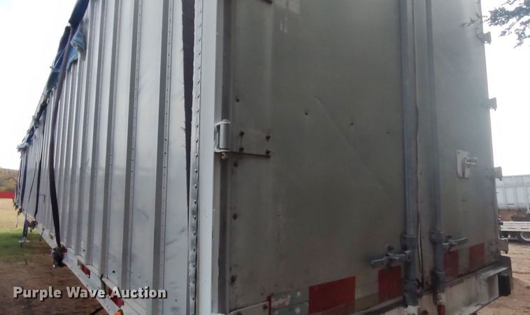 image for item LK9305 2000 Trailmobile  walking floor trailer