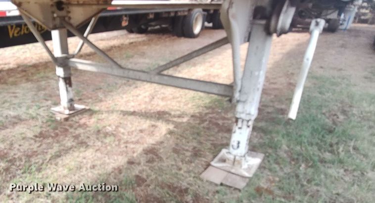 image for item LK9305 2000 Trailmobile  walking floor trailer