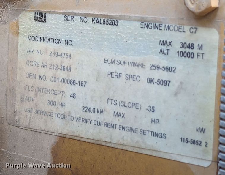 image for item LP9206 2005 Freightliner Business Class M2  rollback truck