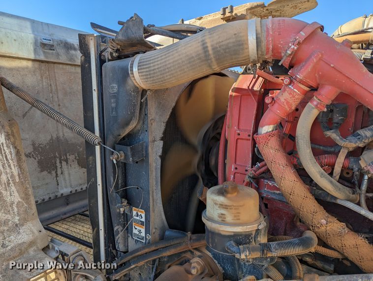 image for item LP9211 2007 Peterbilt 378  winch truck