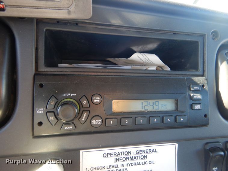 image for item LT9035 2009 Freightliner Business Class M2  bucket truck