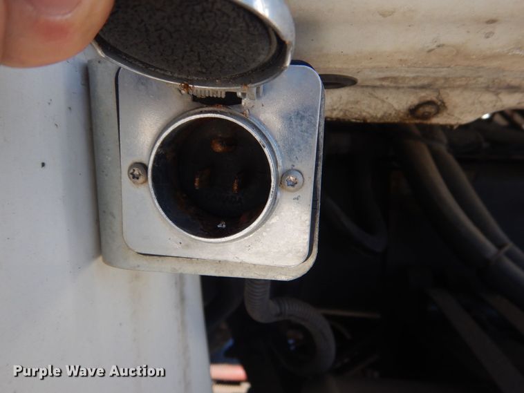 image for item LT9035 2009 Freightliner Business Class M2  bucket truck