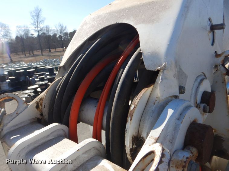 image for item LT9035 2009 Freightliner Business Class M2  bucket truck