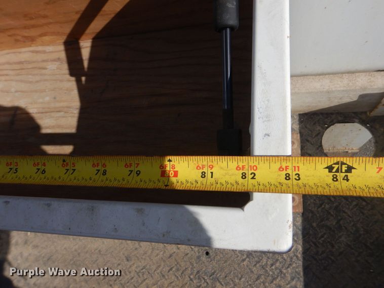 image for item LT9035 2009 Freightliner Business Class M2  bucket truck