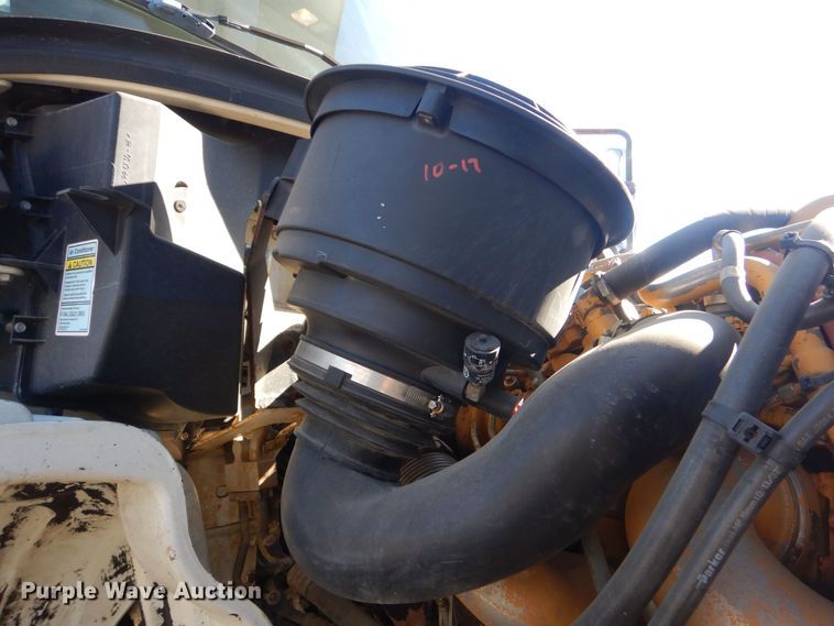 image for item LT9035 2009 Freightliner Business Class M2  bucket truck