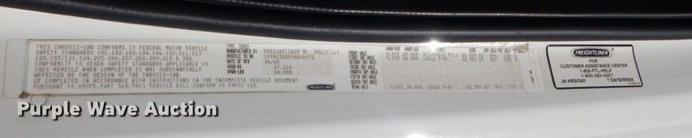 image for item LT9035 2009 Freightliner Business Class M2  bucket truck