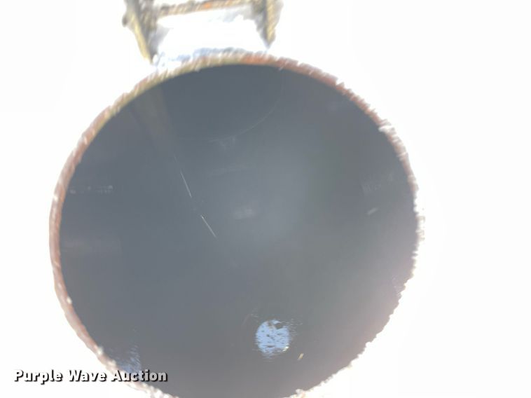 image for item MA9899 2006 Peterbilt 335  tank truck