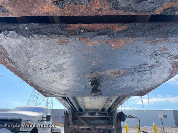 image for item MA9900 1974 Trailmobile F11S4MCM  tank trailer