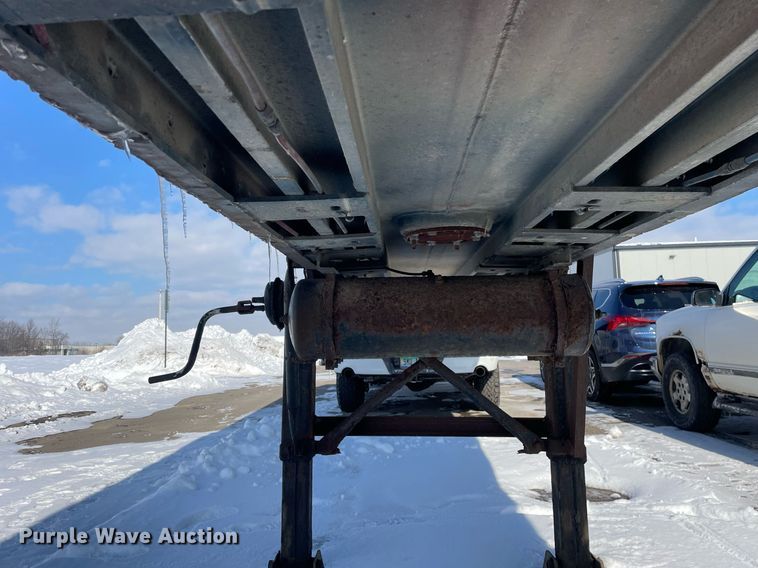 image for item MA9900 1974 Trailmobile F11S4MCM  tank trailer