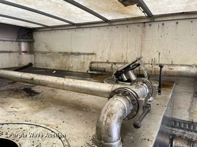 image for item MA9903 2007 Freightliner Business Class M2  box truck