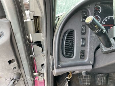 image for item MA9903 2007 Freightliner Business Class M2  box truck