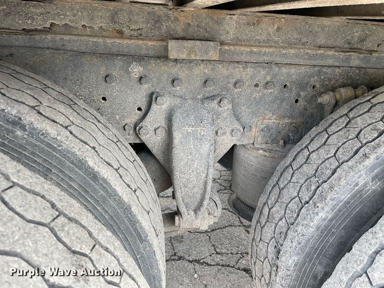 image for item MA9903 2007 Freightliner Business Class M2  box truck