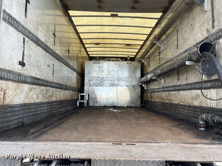 image for item MA9903 2007 Freightliner Business Class M2  box truck