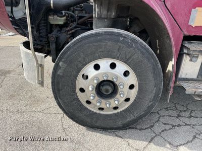 image for item MA9903 2007 Freightliner Business Class M2  box truck