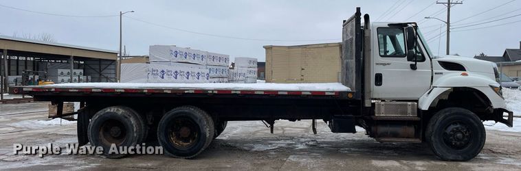 image for item MA9912 2011 International WorkStar 7400  dump flatbed truck